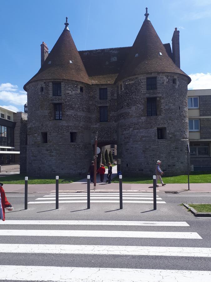 Le Kaleho, Grand Duplex Au Coeur De Dieppe - Netflix 外观 照片